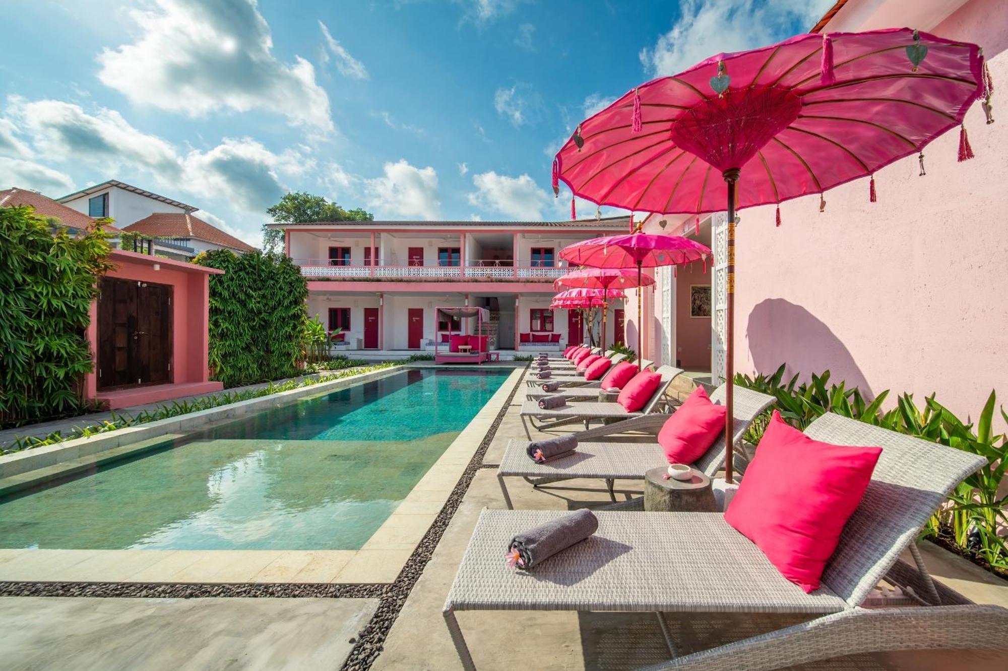 Pinkprivate Balangan - For Cool Adults Only Bed & Breakfast จิมบาราน ภายนอก รูปภาพ