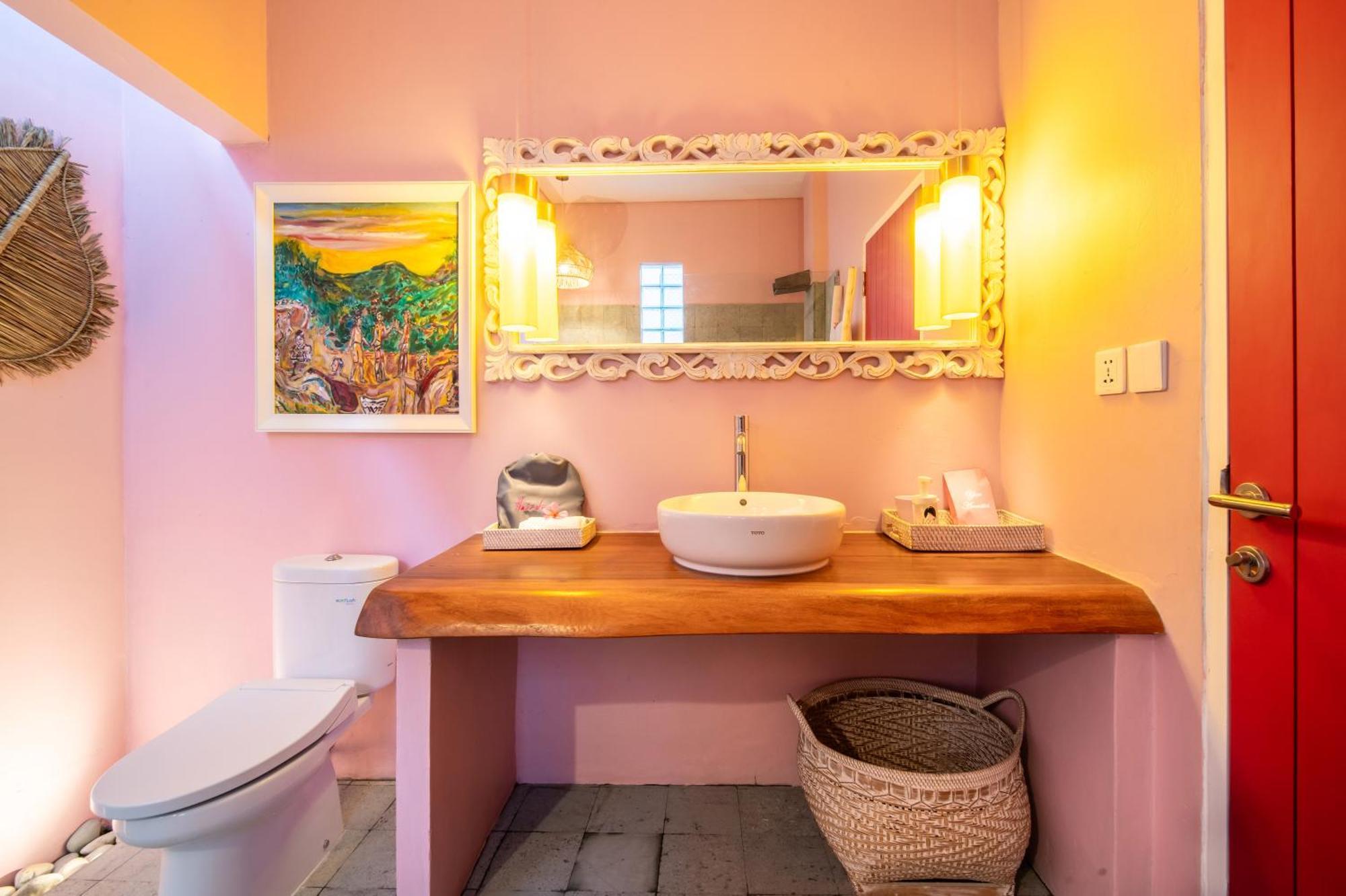 Pinkprivate Balangan - For Cool Adults Only Bed & Breakfast จิมบาราน ภายนอก รูปภาพ