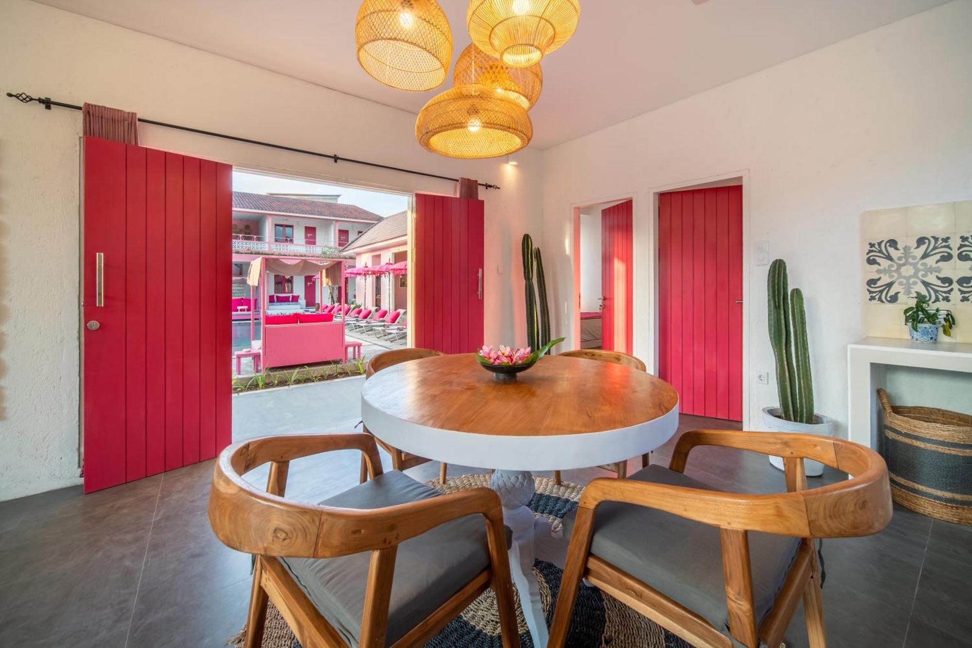 Pinkprivate Balangan - For Cool Adults Only Bed & Breakfast จิมบาราน ภายนอก รูปภาพ