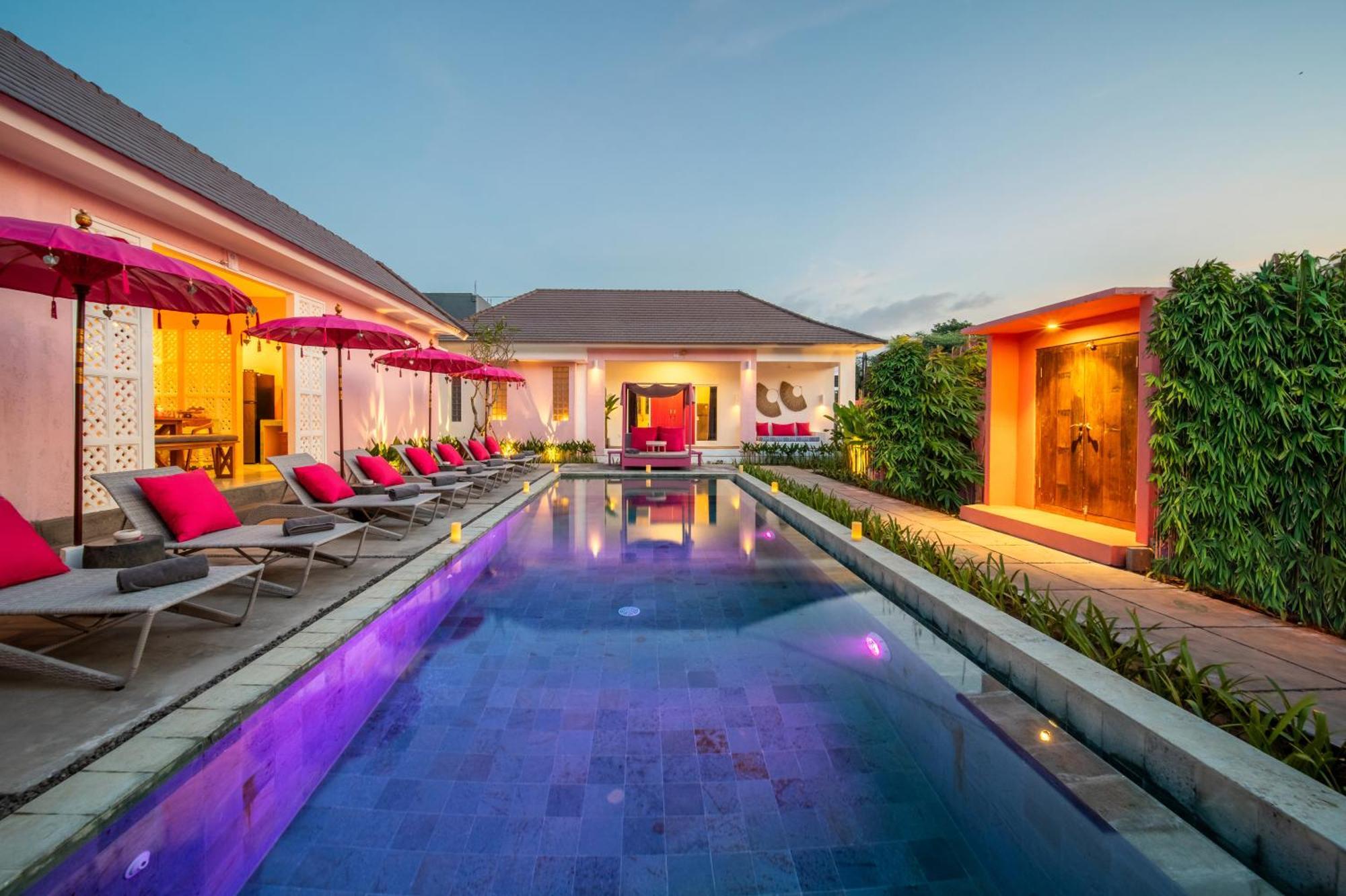 Pinkprivate Balangan - For Cool Adults Only Bed & Breakfast จิมบาราน ภายนอก รูปภาพ