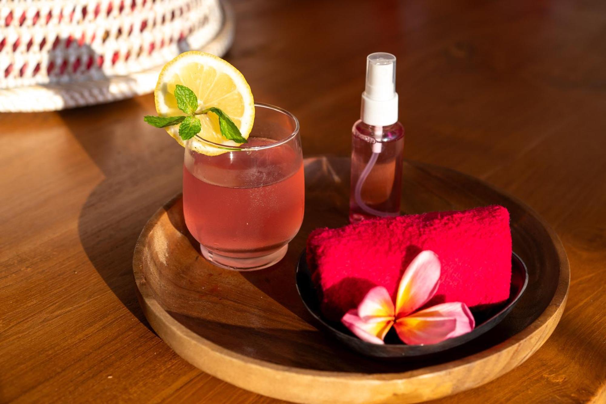 Pinkprivate Balangan - For Cool Adults Only Bed & Breakfast จิมบาราน ภายนอก รูปภาพ