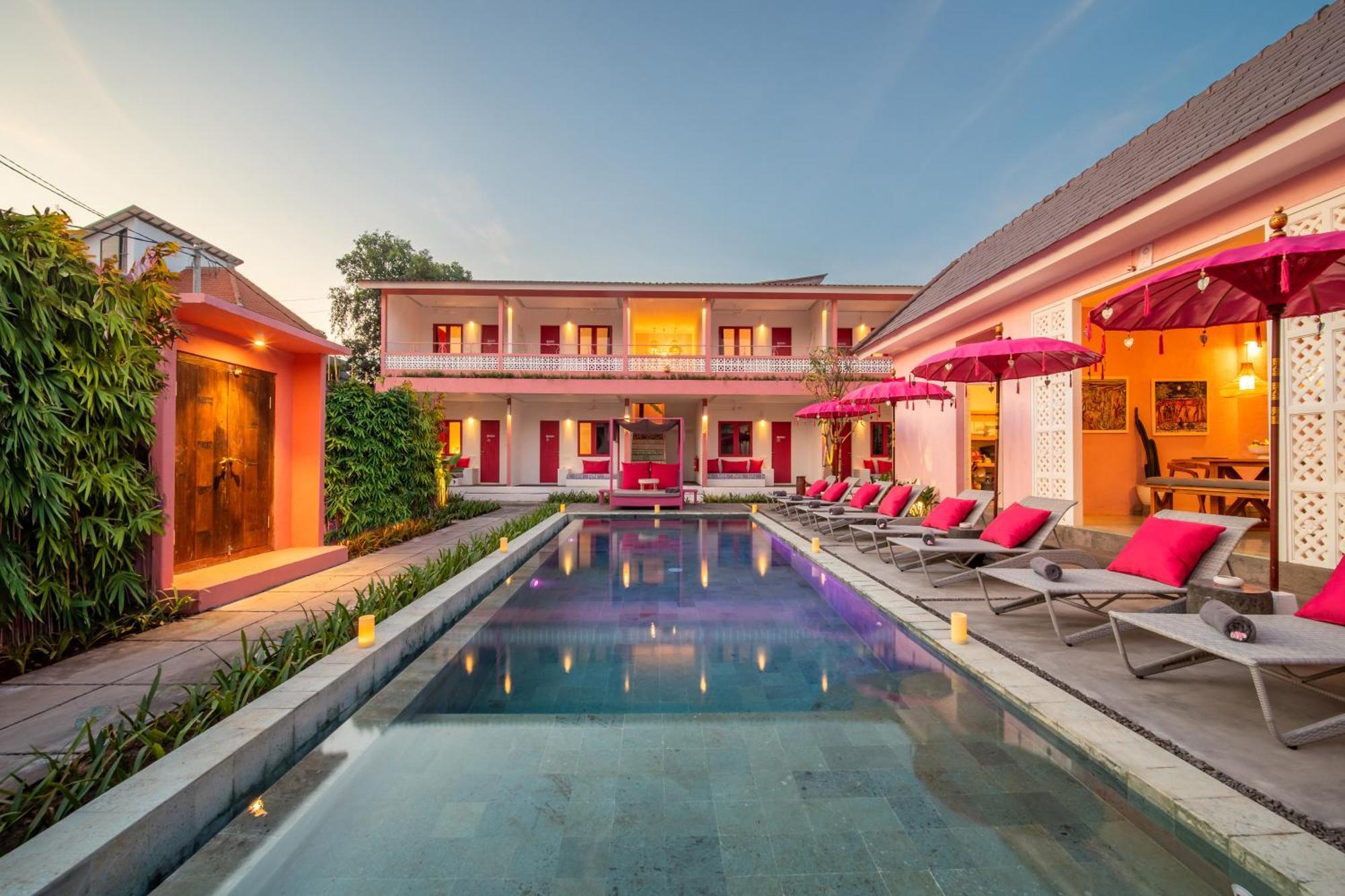 Pinkprivate Balangan - For Cool Adults Only Bed & Breakfast จิมบาราน ภายนอก รูปภาพ